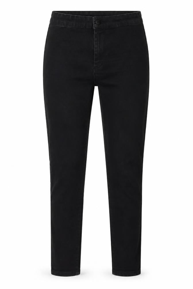 Front view of Denim & Co. women’s black denim skinny jeans, size UK 6, 25-inch leg