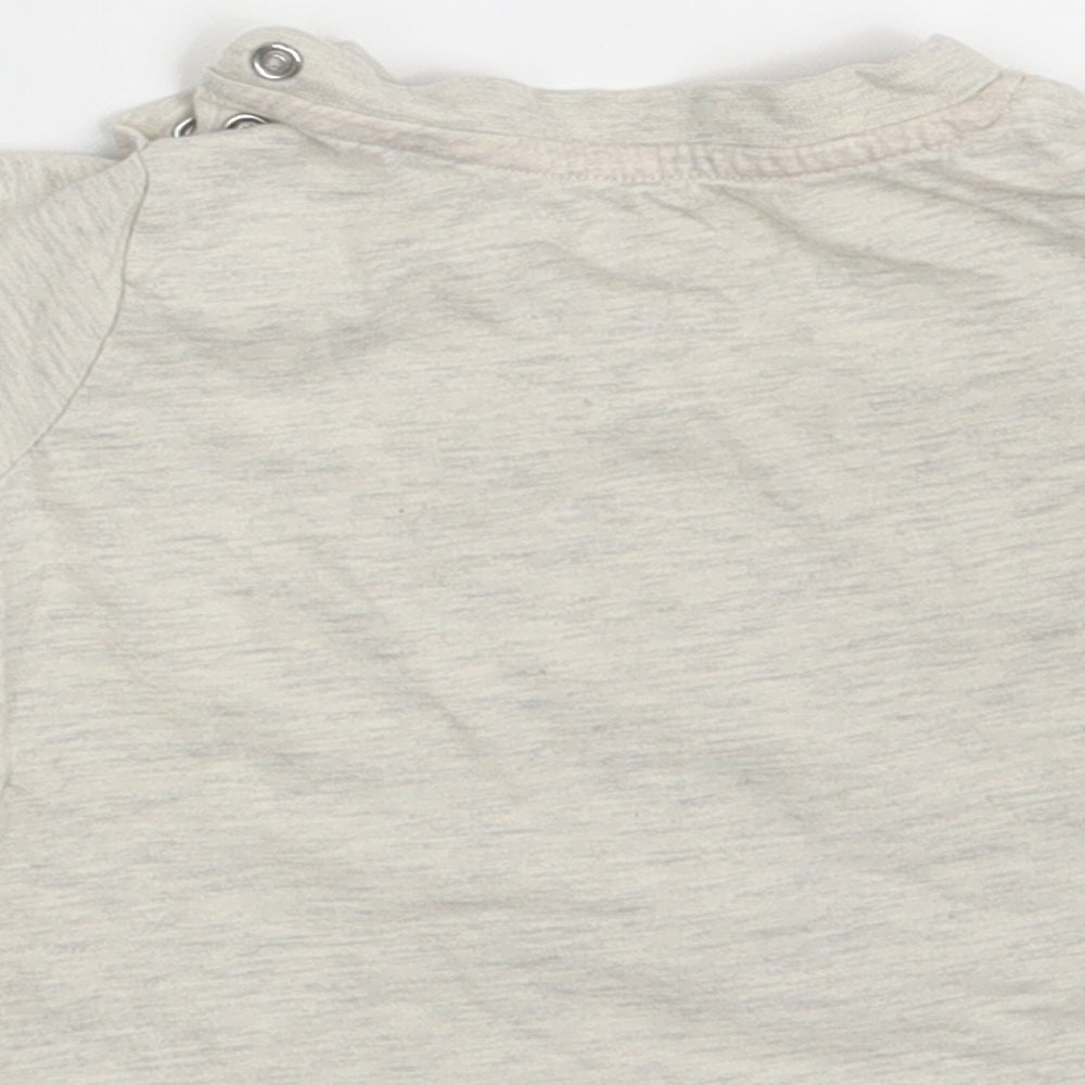 Primark Baby Beige   Basic T-Shirt Size 6-9 Months  - Kool-ala