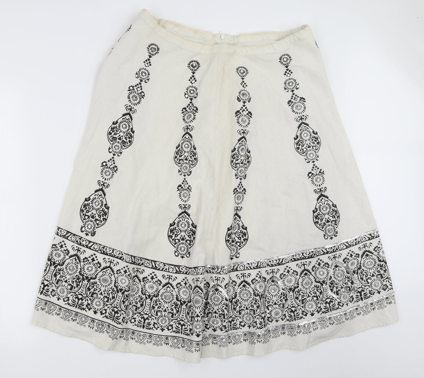 Preworn Womens White   Flare Skirt Size 32 in