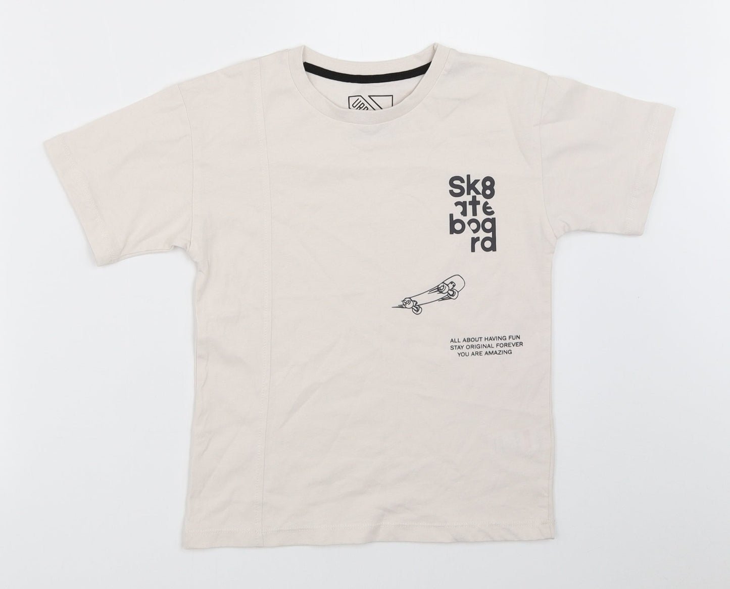 Matalan Boys Ivory   Basic T-Shirt Size 6 Years