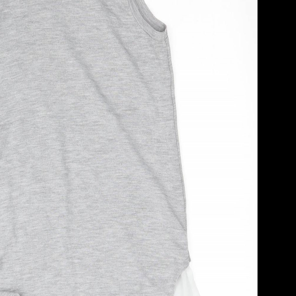Select Womens Grey   Basic T-Shirt Size 10