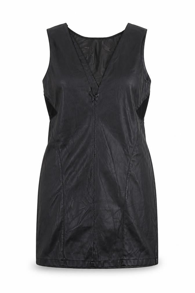 Front view of Miss Selfridge women’s black a-line, size UK 16
