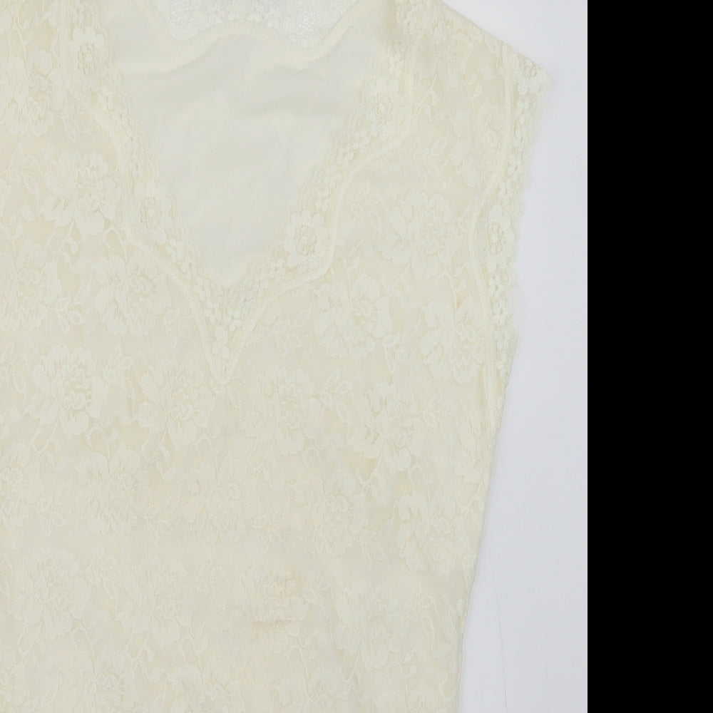 Preworn Womens Ivory   Basic T-Shirt Size XL