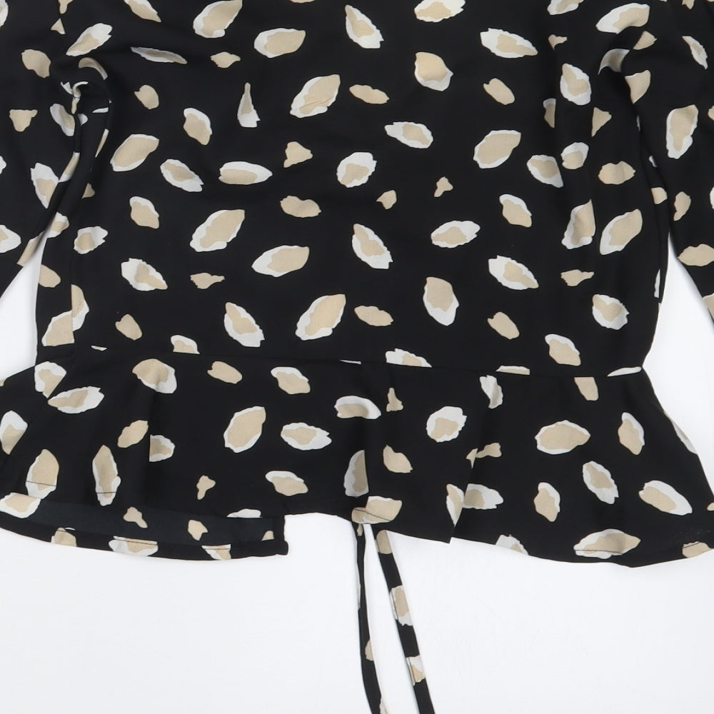 Wednesday's Girl Womens Black Geometric  Basic T-Shirt Size XS