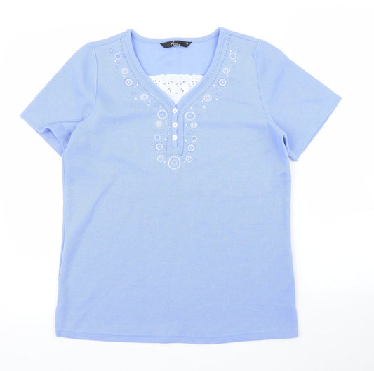 BM Womens Blue Floral  Basic T-Shirt Size XS