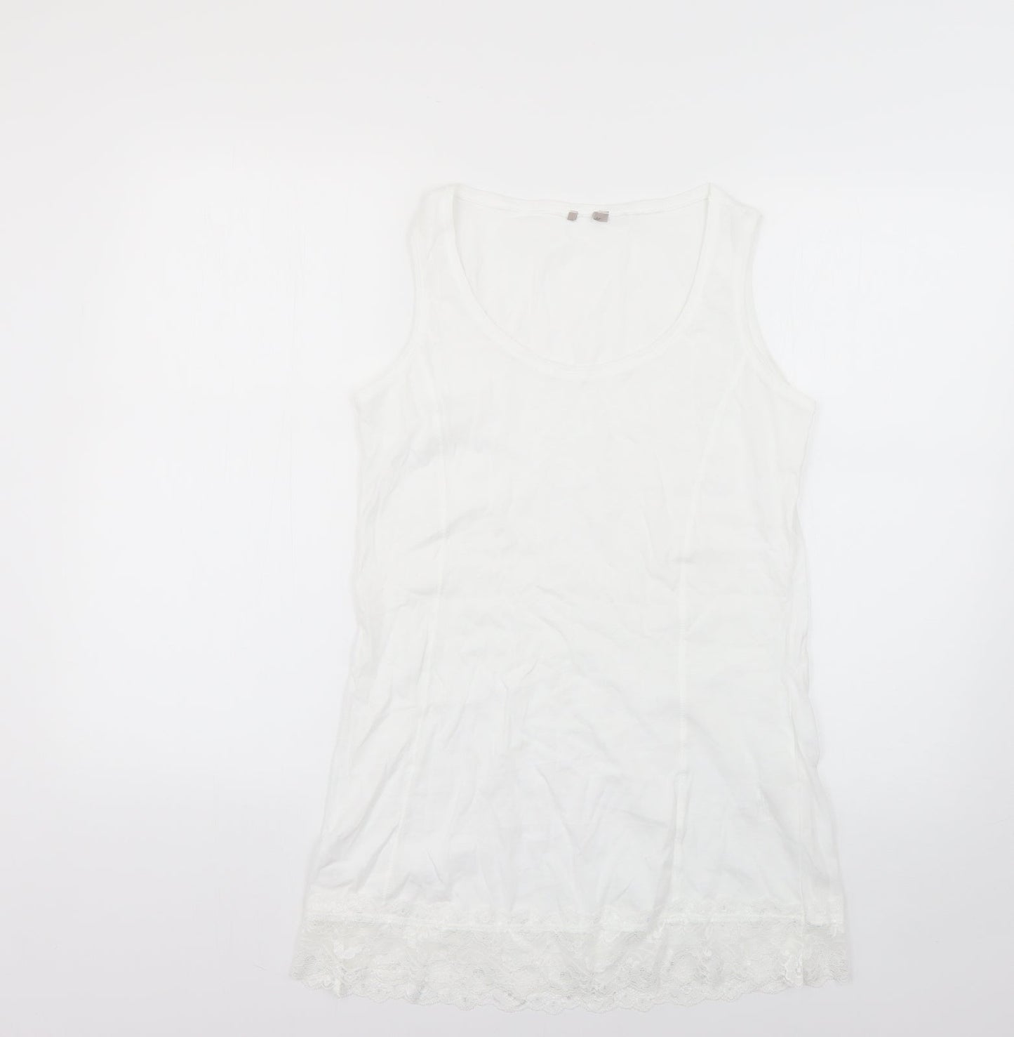 Preworn Womens White   Basic T-Shirt Size 10