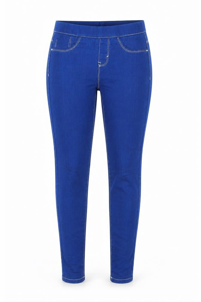 Front view of Denim & Co. women’s blue skinny jeans, size UK 6, 29-inch leg