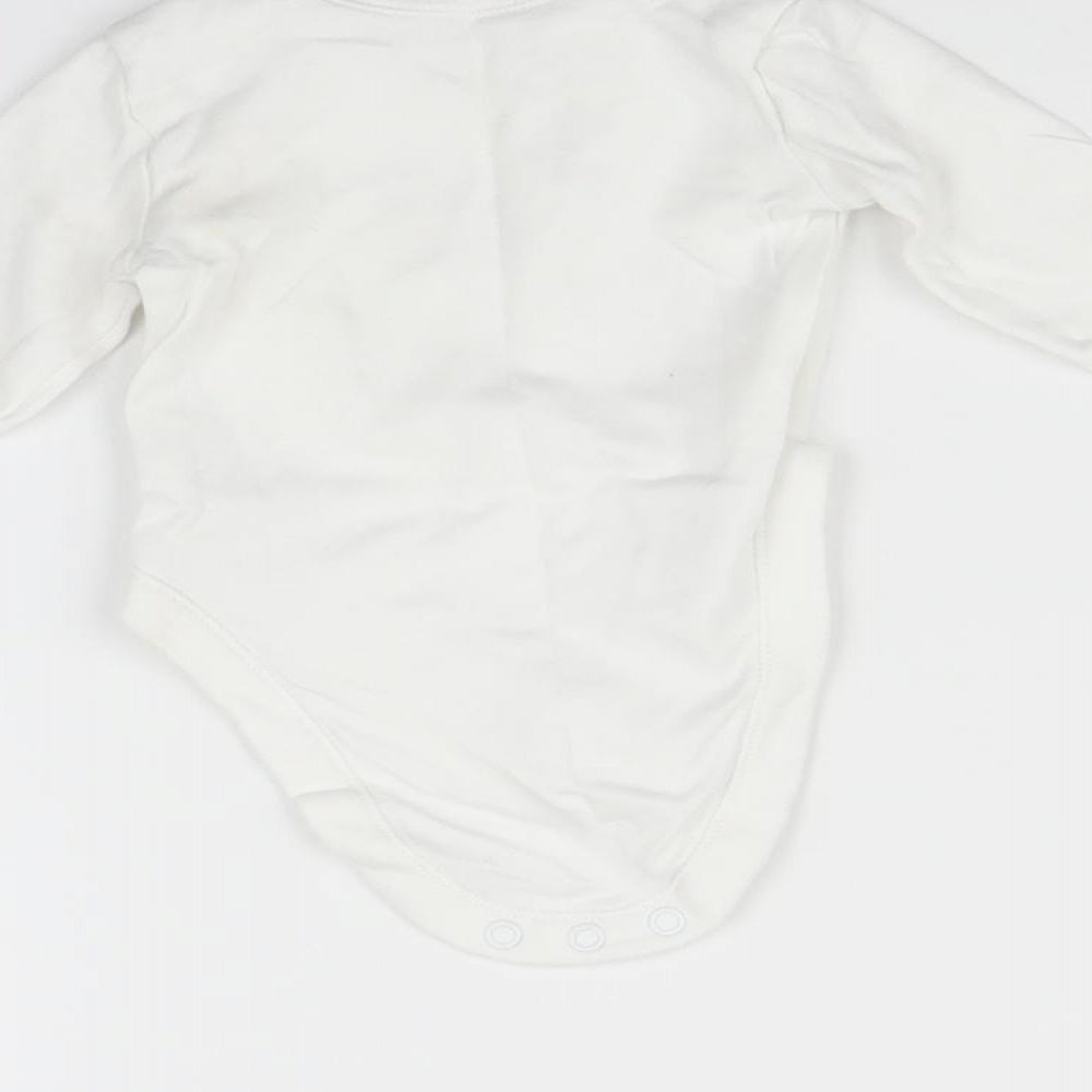 George Baby White   Babygrow One-Piece Size 0-3 Months