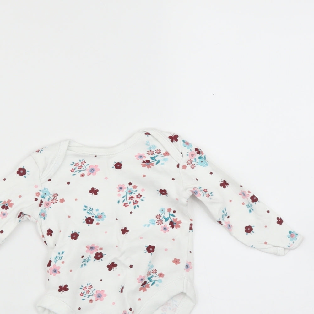 George Baby White Floral  Babygrow One-Piece Size 3-6 Months