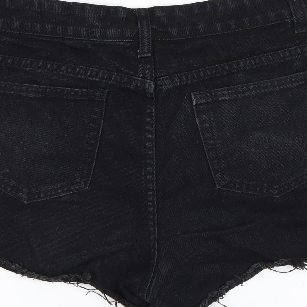 Preworn Womens Black   Cut-Off Shorts Size M