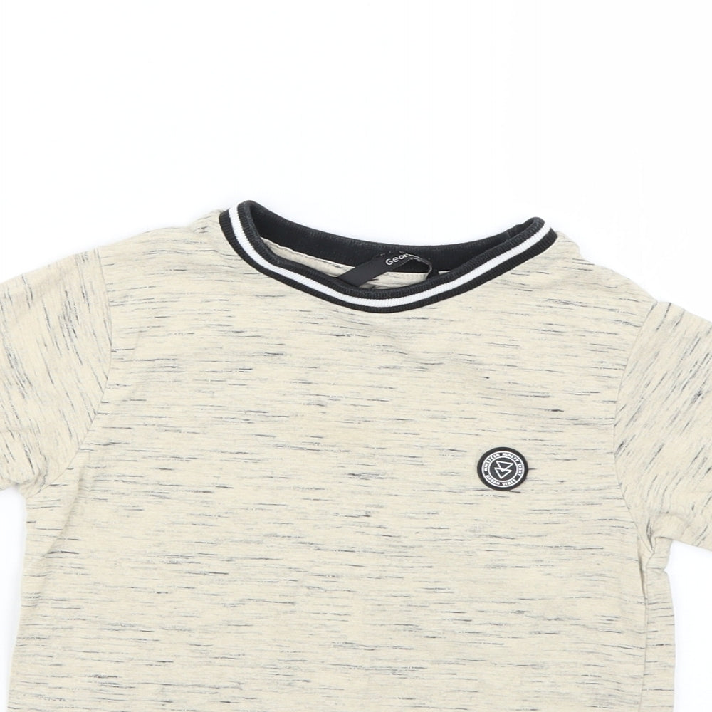 George Boys Beige   Basic T-Shirt Size 5-6 Years