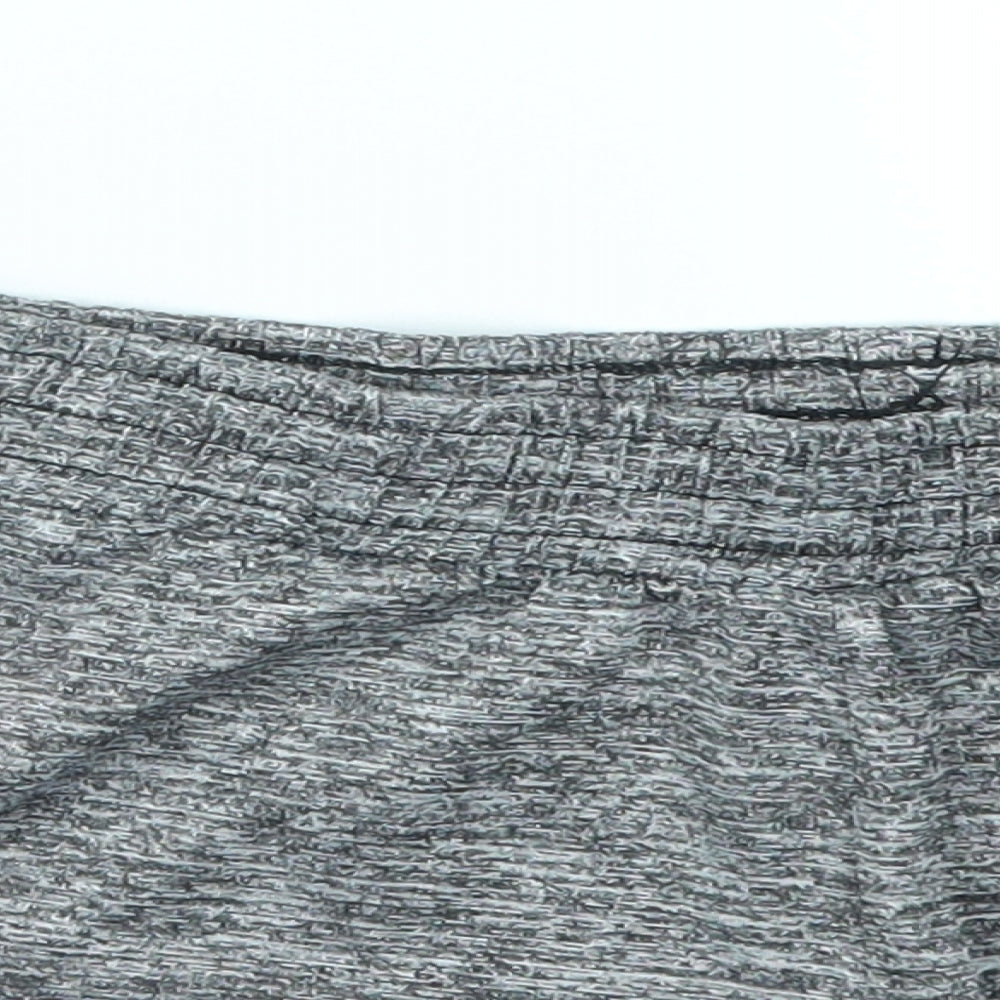 Preworn Girls Grey   Cut-Off Shorts Size L