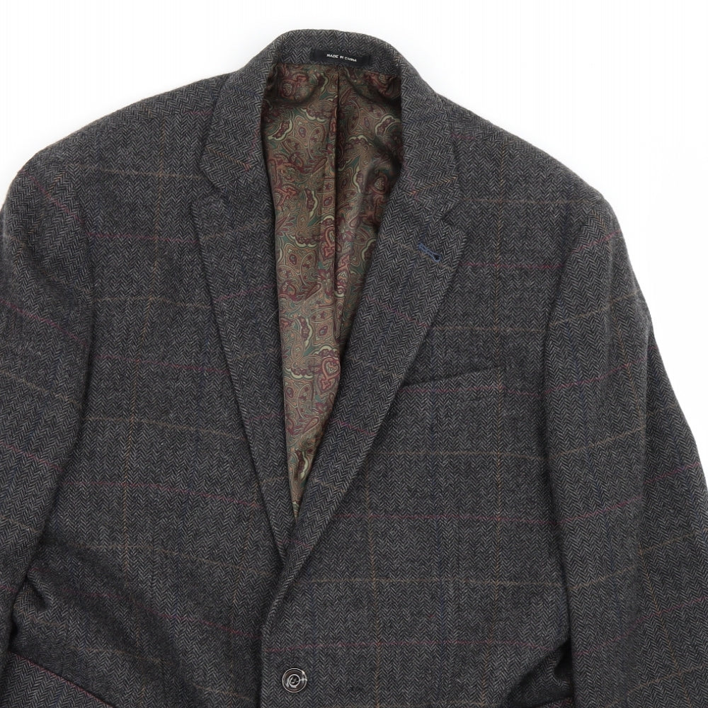 Cedar Wood State Mens Grey Herringbone  Jacket Suit Size L