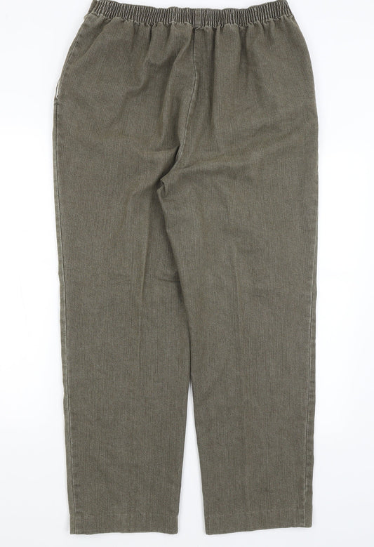 Preworn Womens Green   Trousers  Size L L29 in