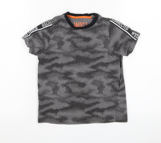 Matalan Boys Grey Camouflage  Basic T-Shirt Size 4 Years
