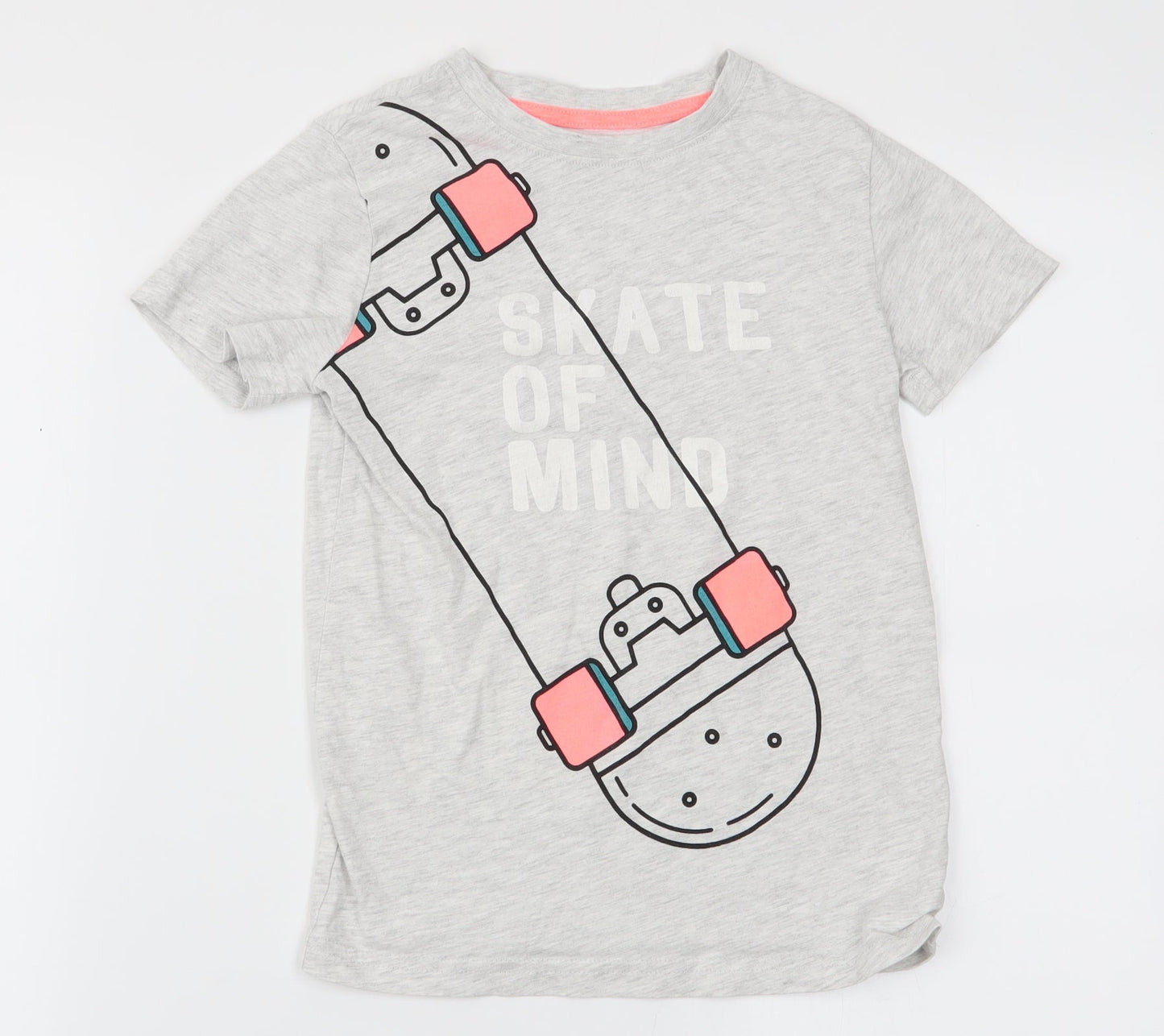 utlaws Boys Grey   Basic T-Shirt Size 7-8 Years