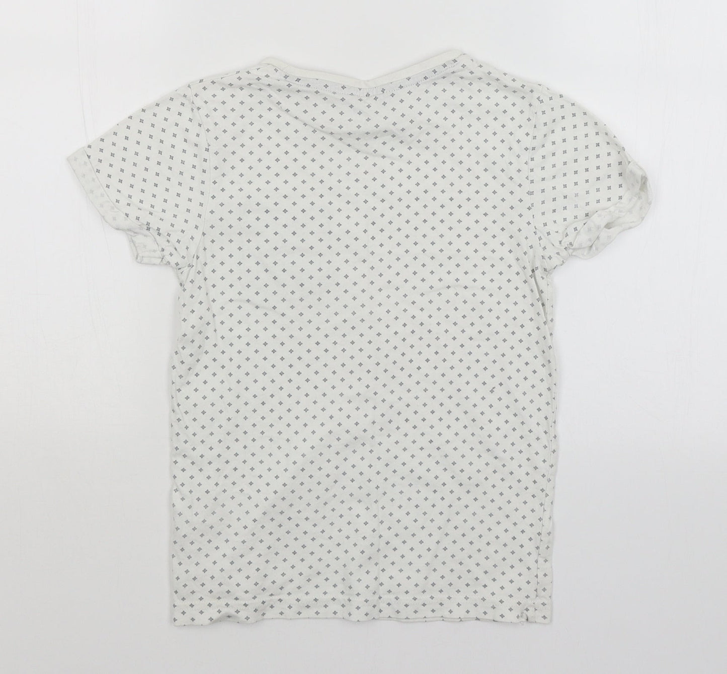 George Boys White Argyle/Diamond  Basic T-Shirt Size 6-7 Years