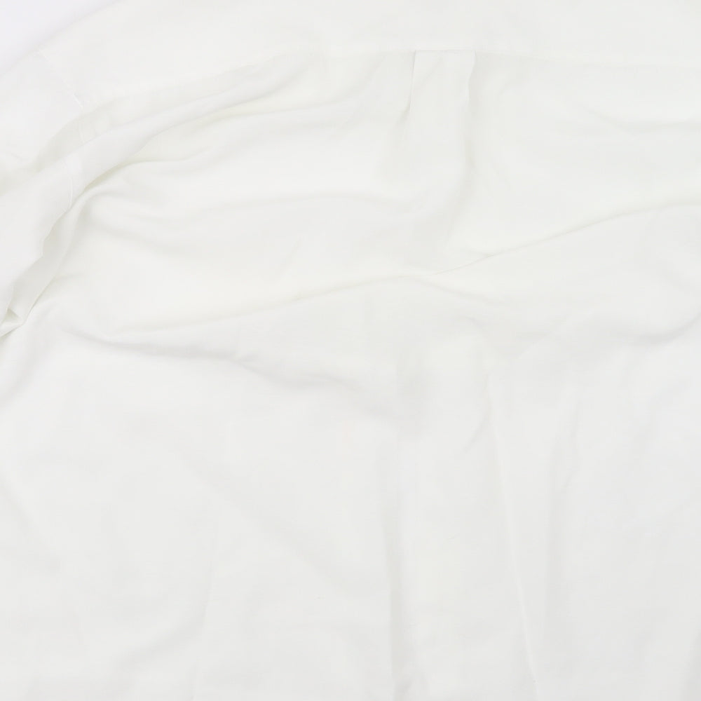 Outfit Mens White    Button-Up Size L