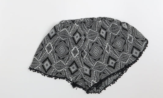 New Look Womens Black Argyle/Diamond  Hot Pants Shorts Size S