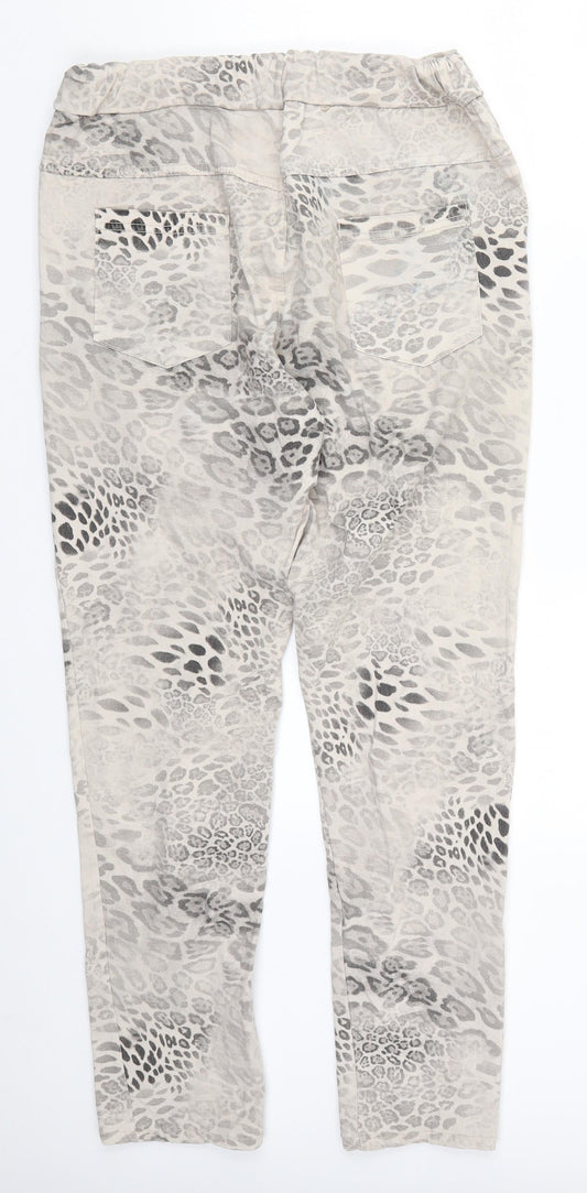Preworn Womens Beige Animal Print  Trousers  Size 32 in L28.5 in