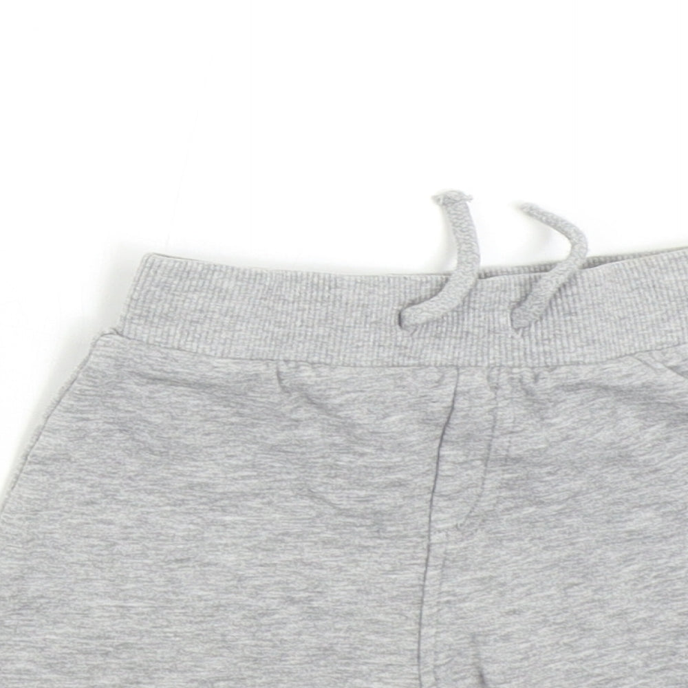 Nutmeg Baby Grey   Sweatpants Leggings Size 9-12 Months  - Shorts
