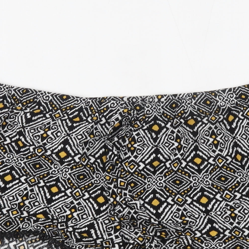 Primark Womens Black Geometric  Sweat Shorts Size L