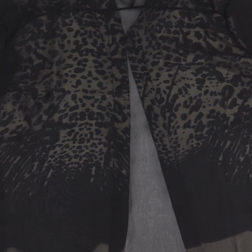 Tutti Frutti Womens Black Animal Print  Basic Button-Up Size 8
