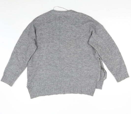 B. Young Womens Grey  Knit Pullover Jumper Size M