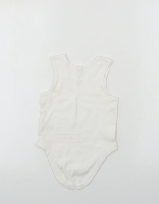 F&F  Boys White   Babygrow One-Piece Size 9-12 Months