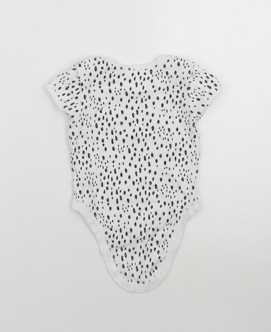 Primark Girls White Animal Print  Babygrow One-Piece Size 9-12 Months