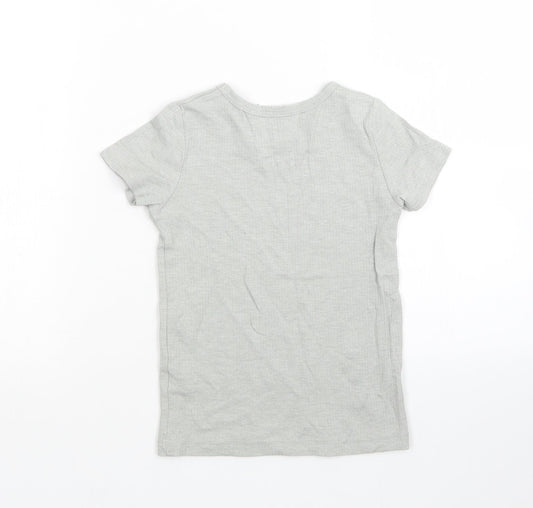 Primark Girls Grey   Basic T-Shirt Size 6-7 Years