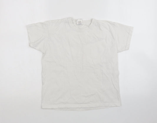 Fruit of the Loom Boys White   Basic T-Shirt Size 7-8 Years
