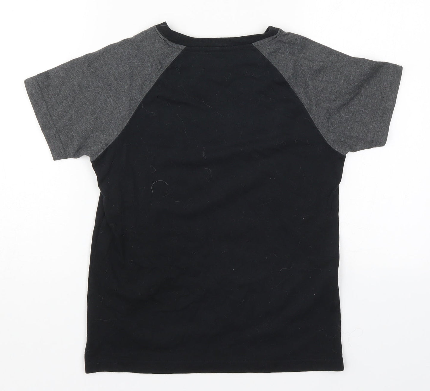 Preworn Boys Black   Basic T-Shirt Size 8-9 Years  - Everton