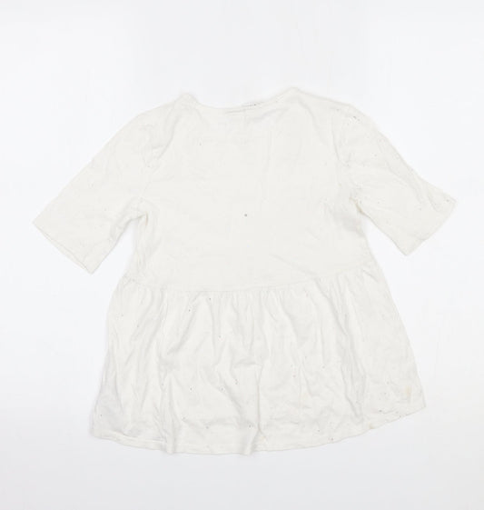 Gap Girls White   Basic T-Shirt Size 8 Years