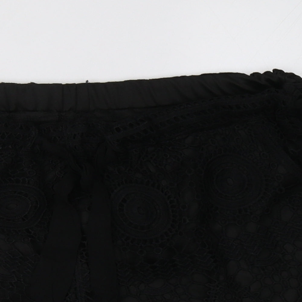 Preworn Womens Black    Shorts Size 8