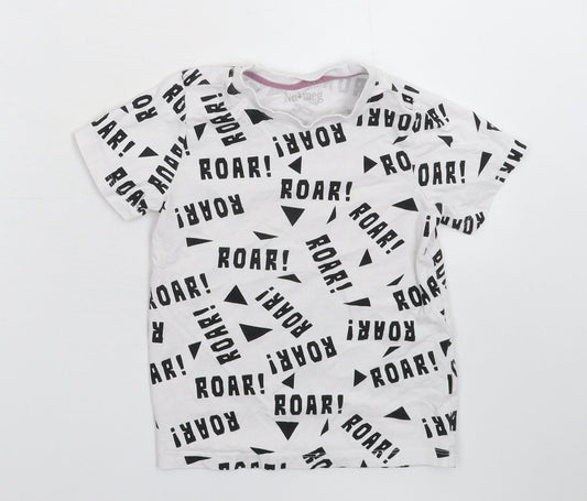 Nutmeg Boys White   Basic T-Shirt Size 5-6 Years