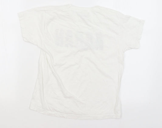 Fruit of the Loom Boys White   Basic T-Shirt Size 7-8 Years  - Avengers