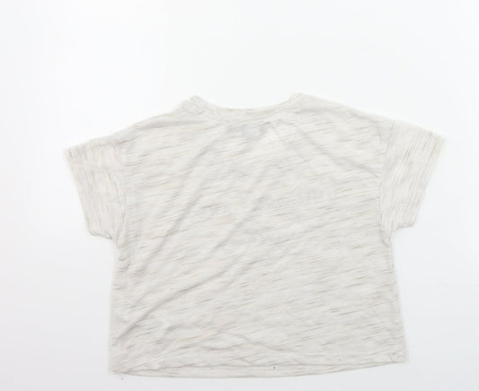 New Look  Girls Beige   Basic T-Shirt Size 9 Years