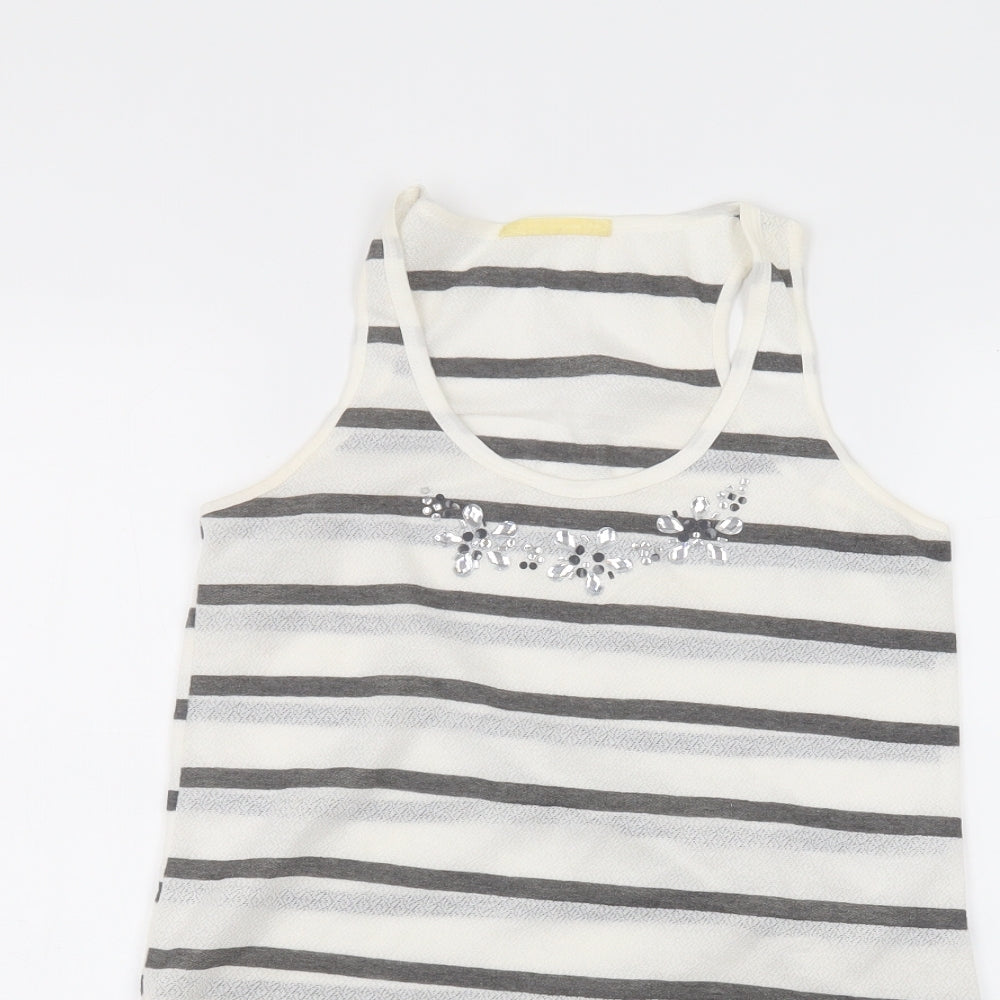 Preworn Womens White Striped  Basic T-Shirt Size S