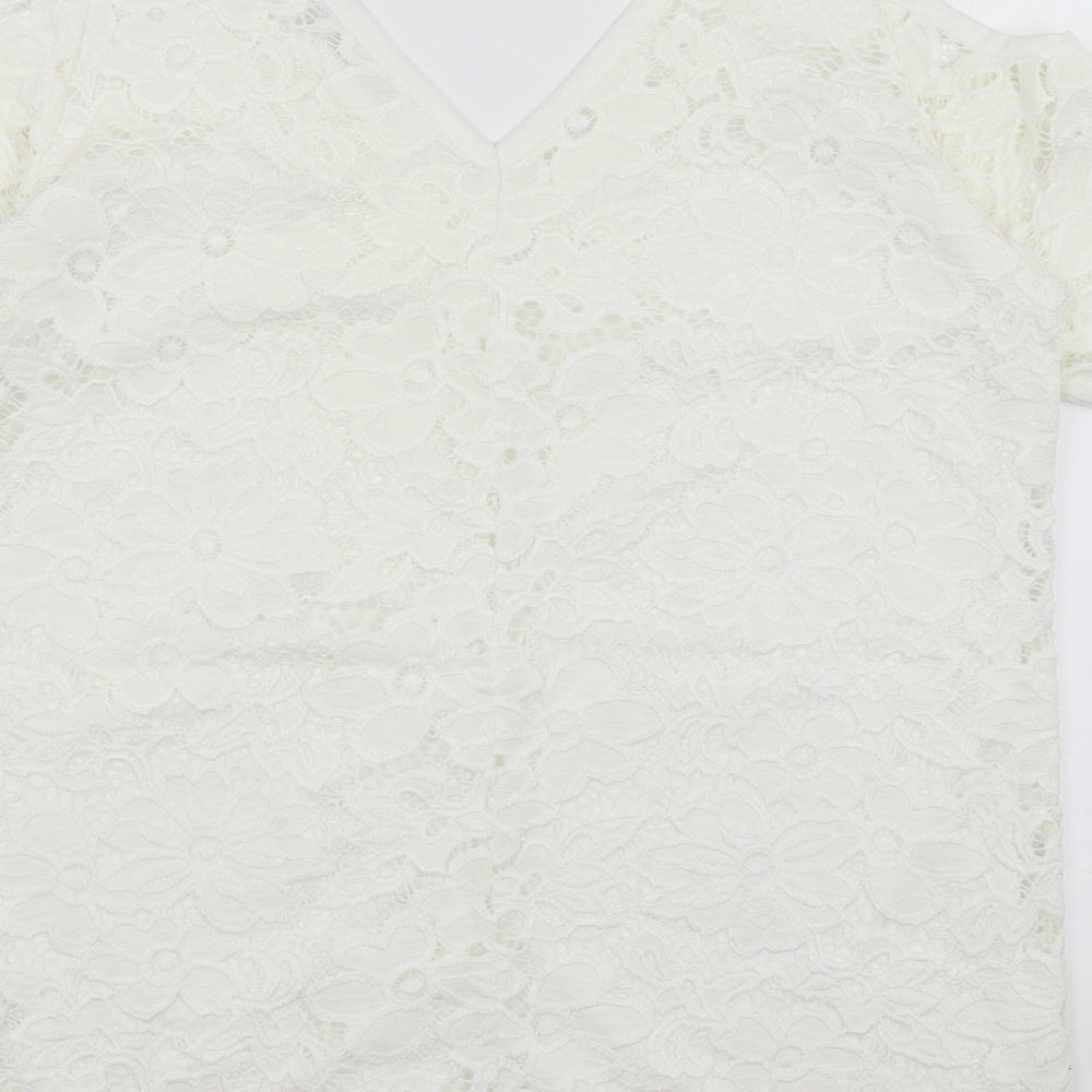Very Womens White Floral  Basic T-Shirt Size 12