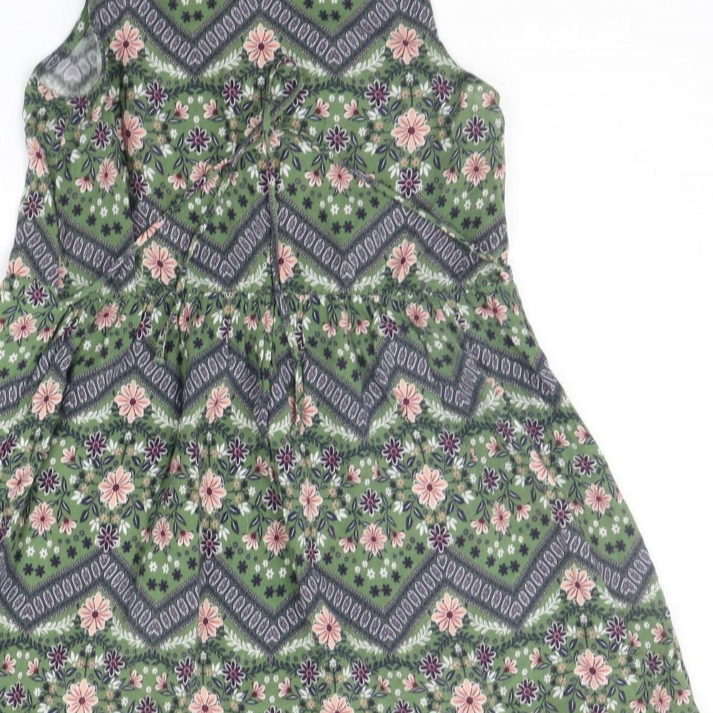 Beautees Womens Green Geometric  Basic Tank Size 8