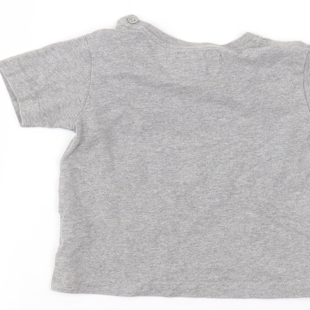 Preworn Baby Grey   Basic T-Shirt Size 18-24 Months