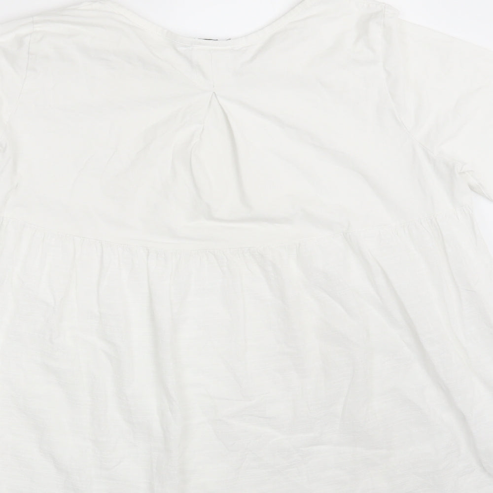Pamella Womens White   Basic T-Shirt One Size