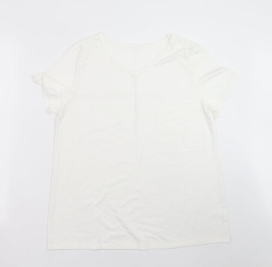 Preworn Womens White   Basic T-Shirt Size M  - hole pattern