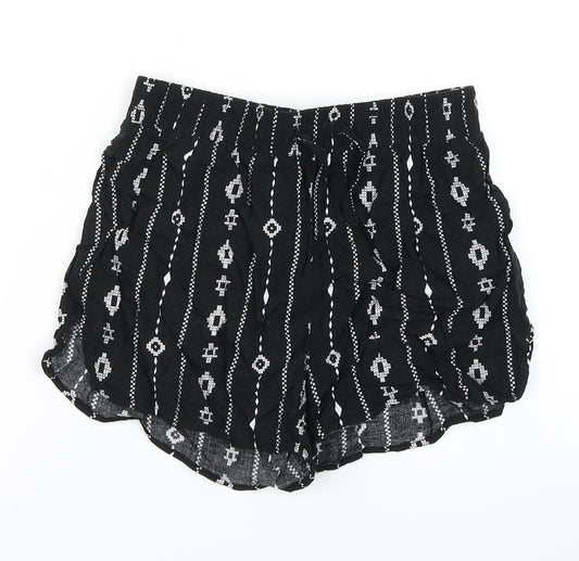 915 Generation Girls Black Striped  Mom Shorts Size 12 Years