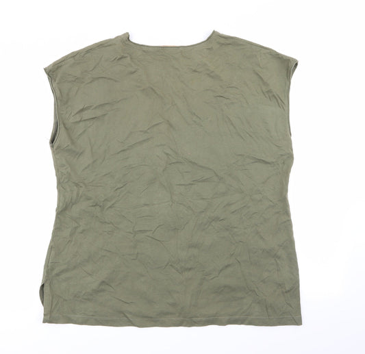 ELVI Womens Green   Basic T-Shirt Size M