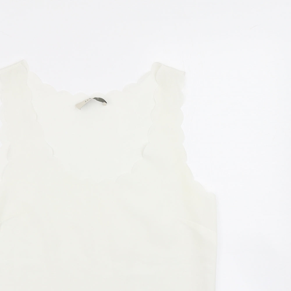 OPasis Womens Ivory   Basic Blouse Size 10  - Scalloped hem