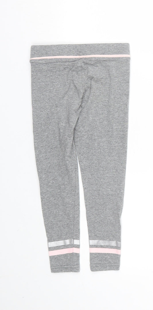 Primark Girls Grey Striped  Capri Trousers Size 5-6 Years