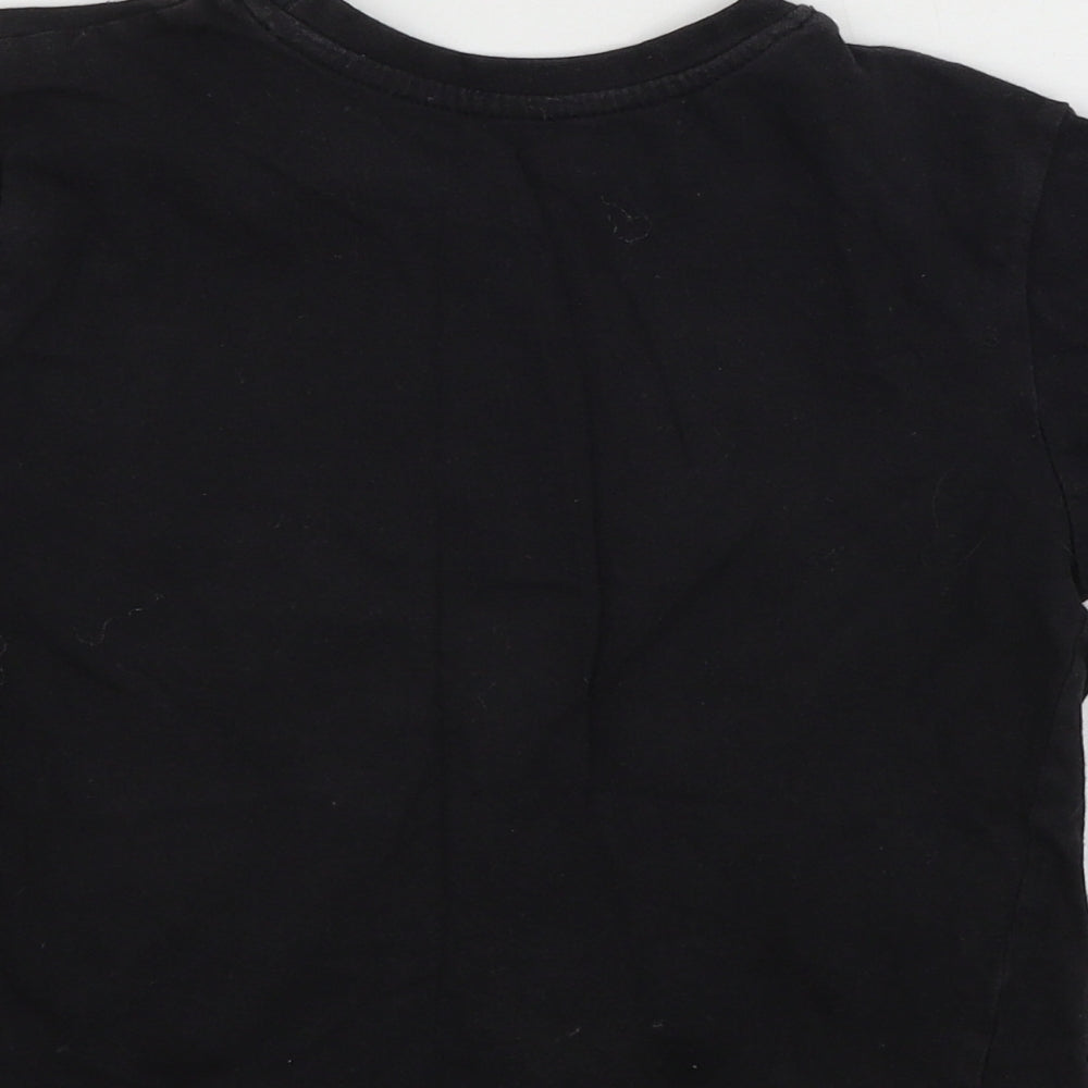 Primark  Boys Black   Basic T-Shirt Size 5-6 Years