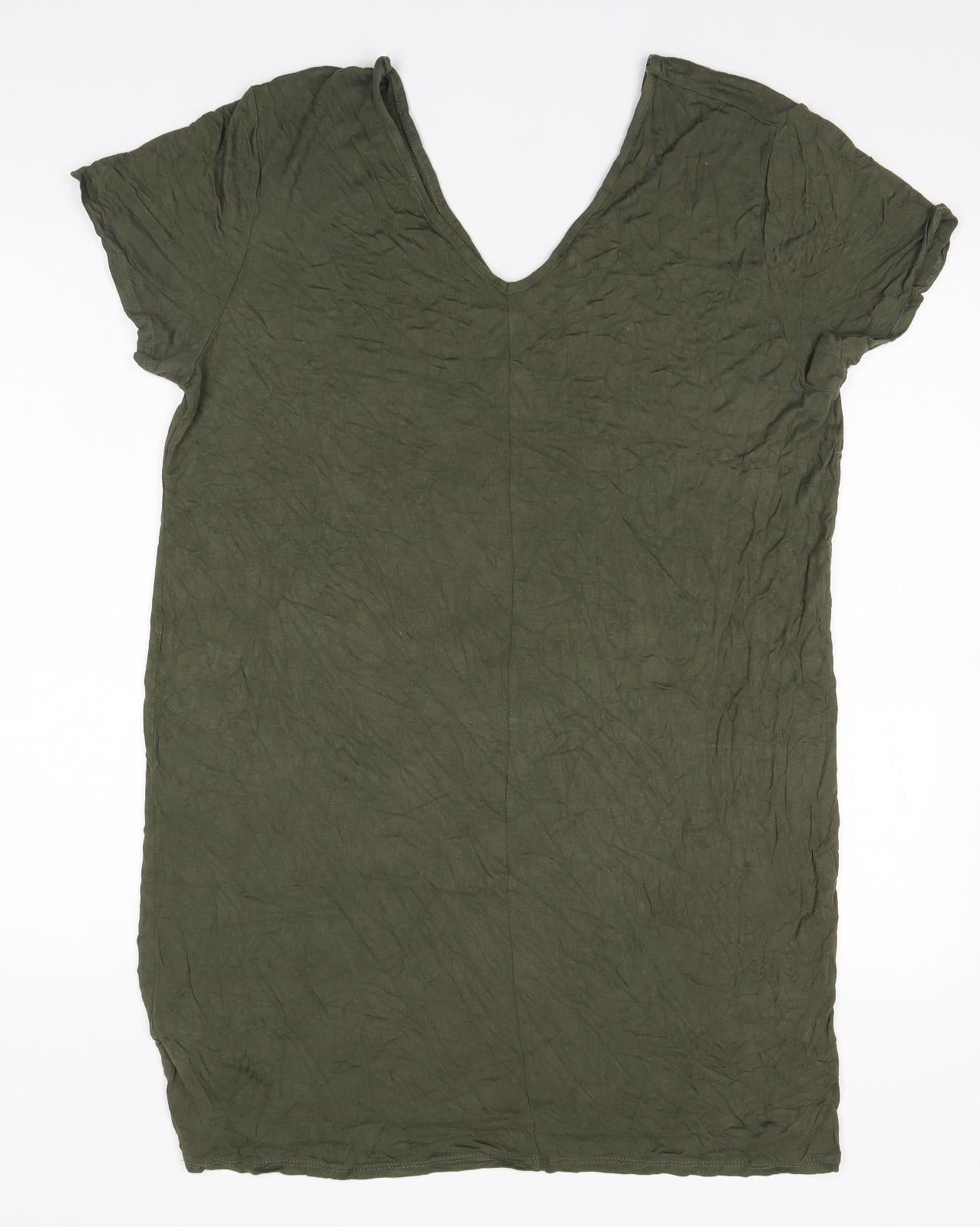PRETTYLITTLETHING Womens Green  Viscose Basic T-Shirt Size 14 V-Neck